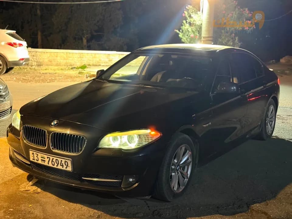 BMW 528i 2011 - 1