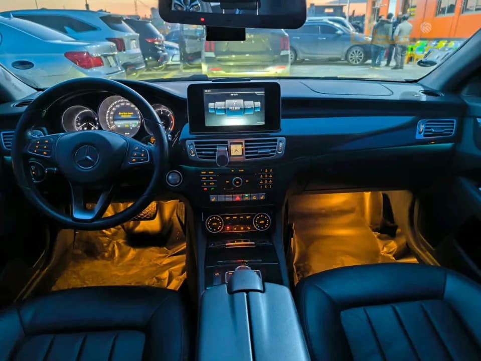 Mercedes 360 D - 4