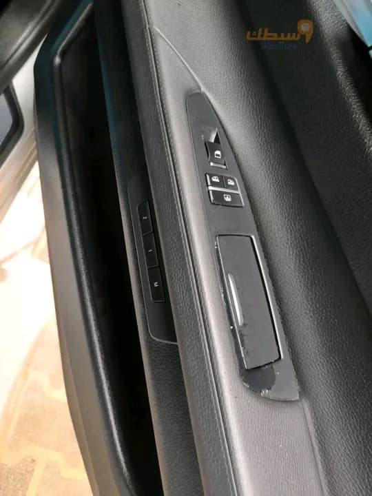 BMW 740Li - 5