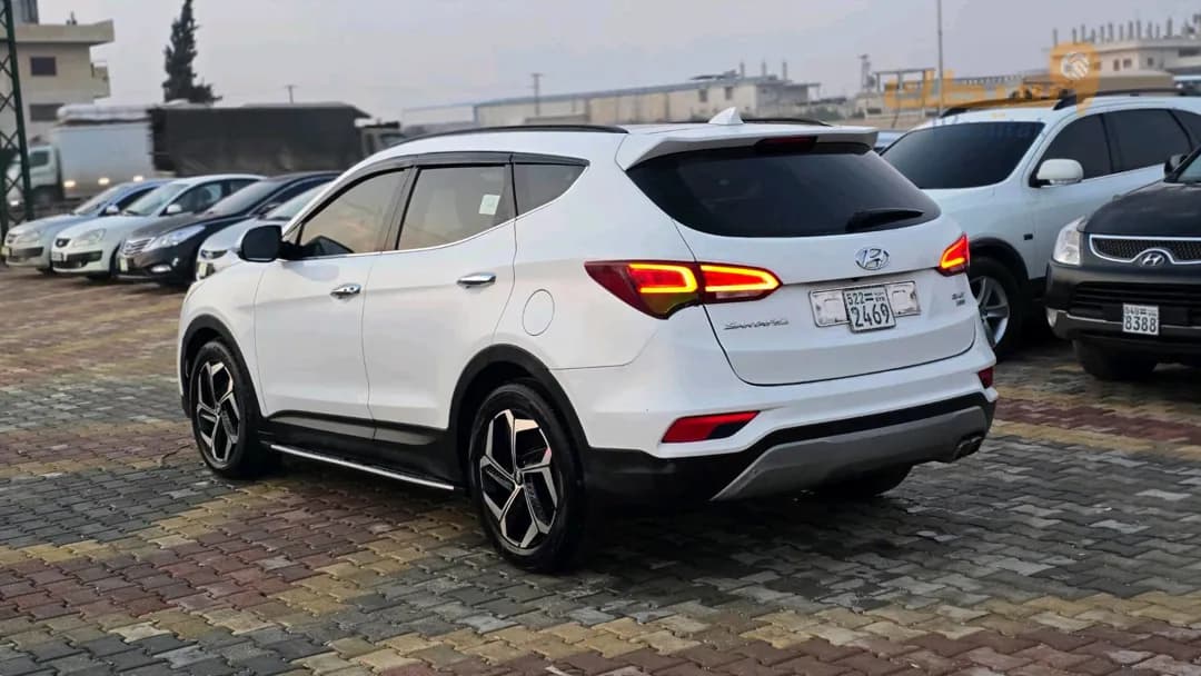 Hyundai DM - 5
