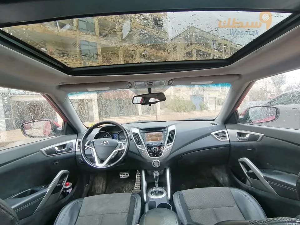 hyundai veloster 2015  هونداي فيلوستر ٢٠١٥  - 5