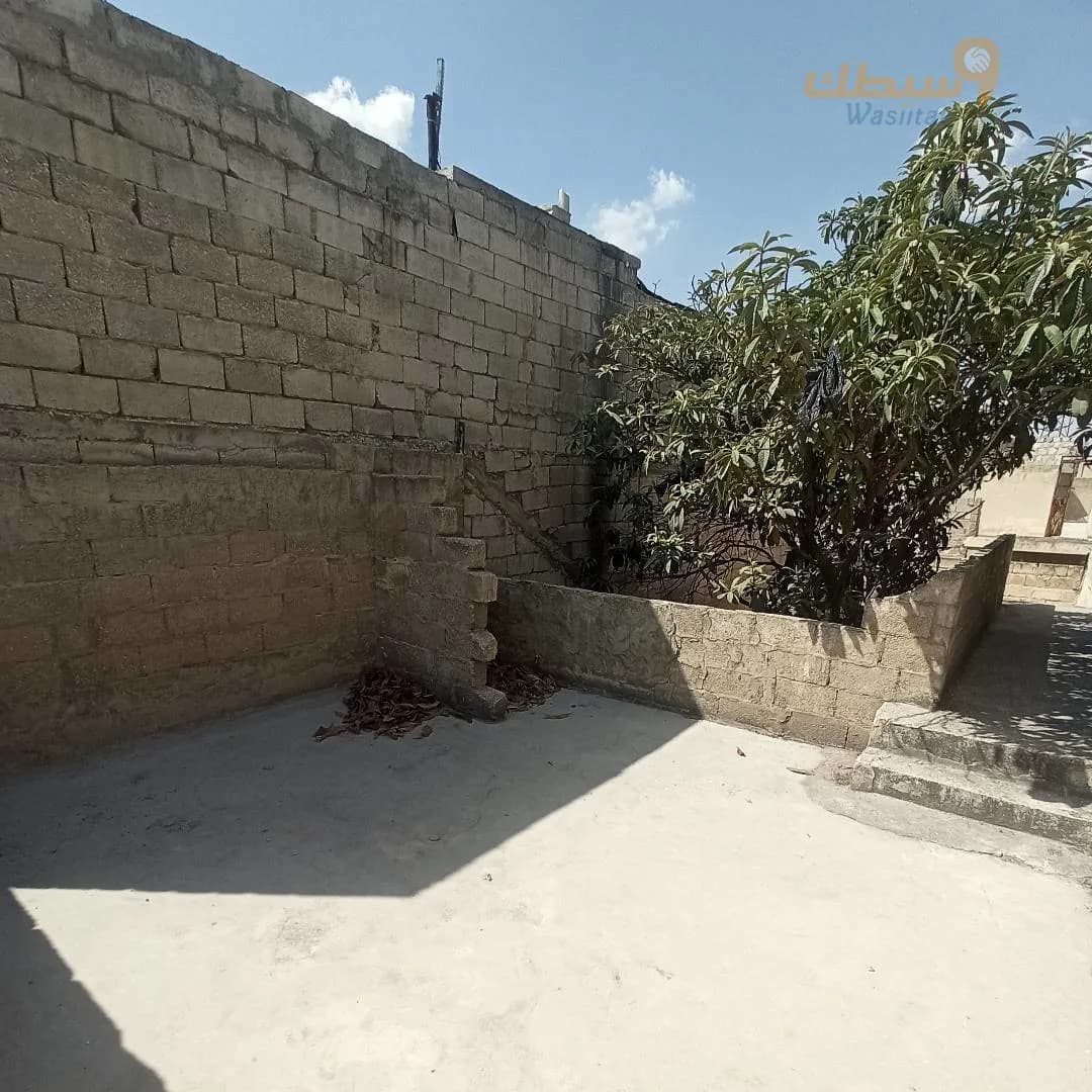 بيت للبيع في الشيخ خضر - 2