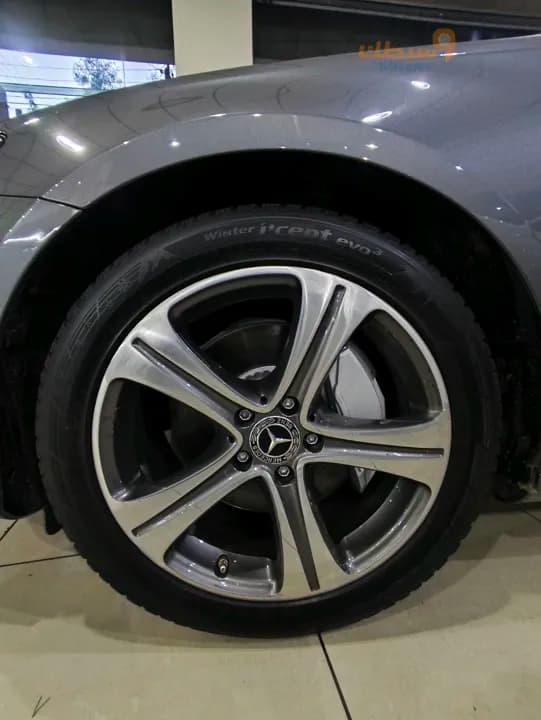 mercedes E300 - 2