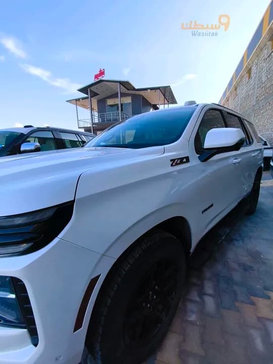 Chevrolet Tahoe - 1
