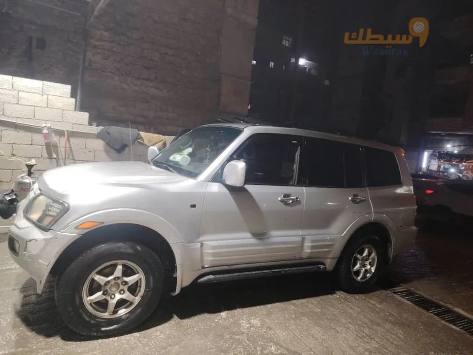 سيارة  - 1
