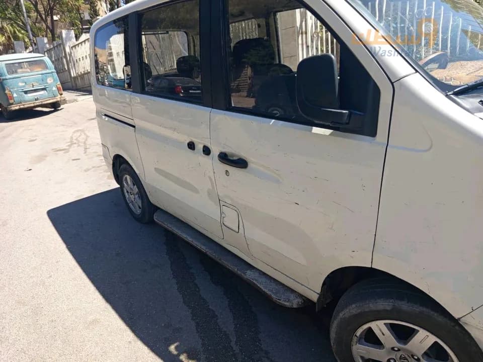 سيارة ڤان - 5