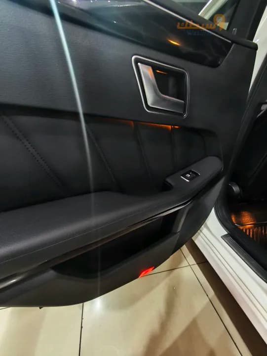 mercedes E220 - 1