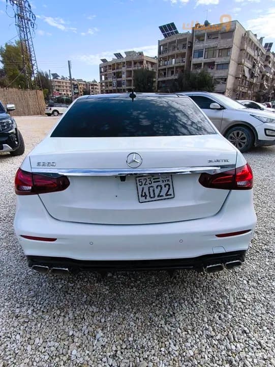 Mercedes E250 - 5