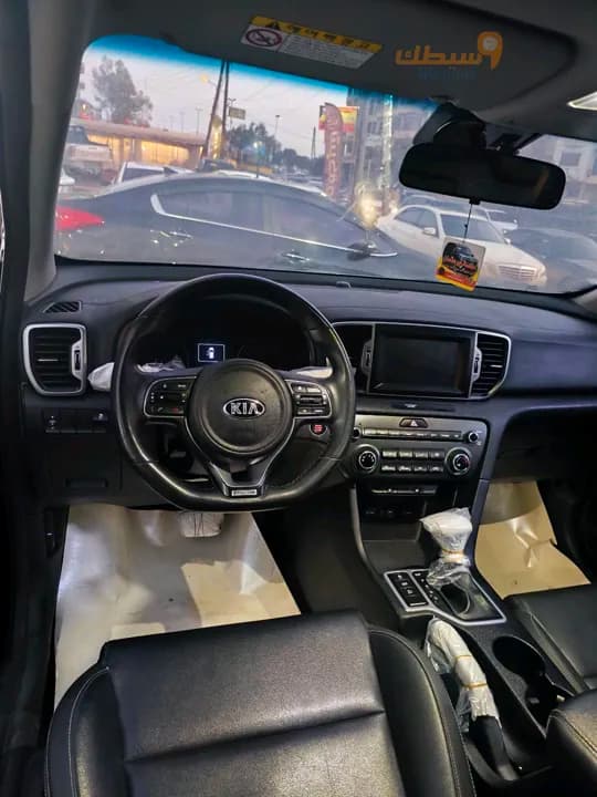 kia Sportage - 2