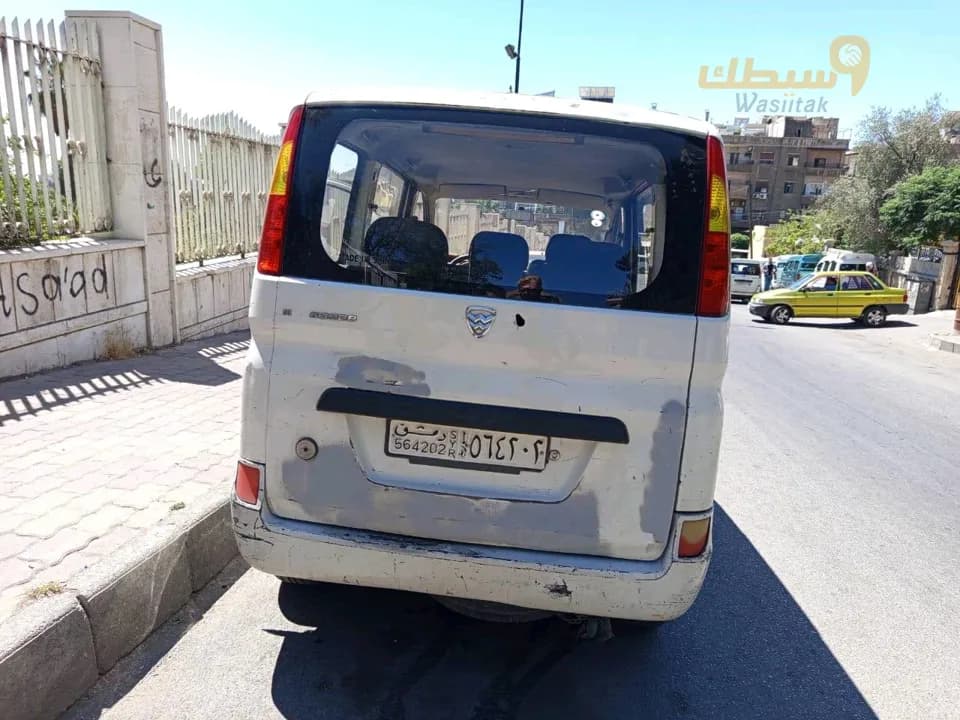 سيارة ڤان - 1
