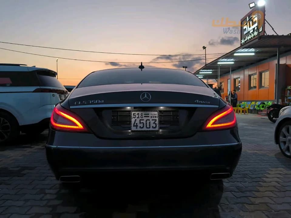 Mercedes 360 D - 2