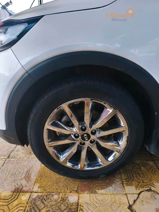 kia Sorento  - 7