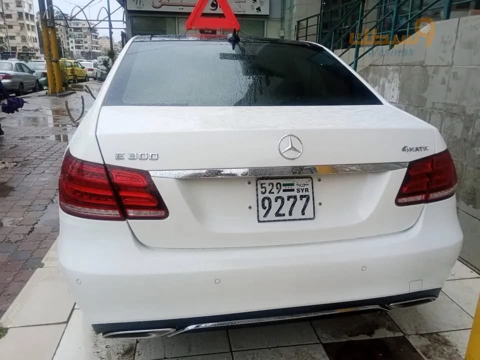 مرسيدس e300 - 1