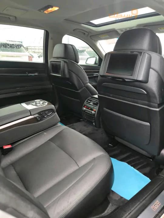 BMW 740Li - 4