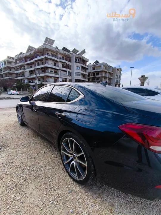 Genesis g70 - 5