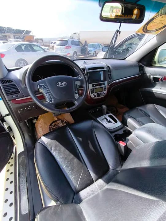 hyundai CM - 5
