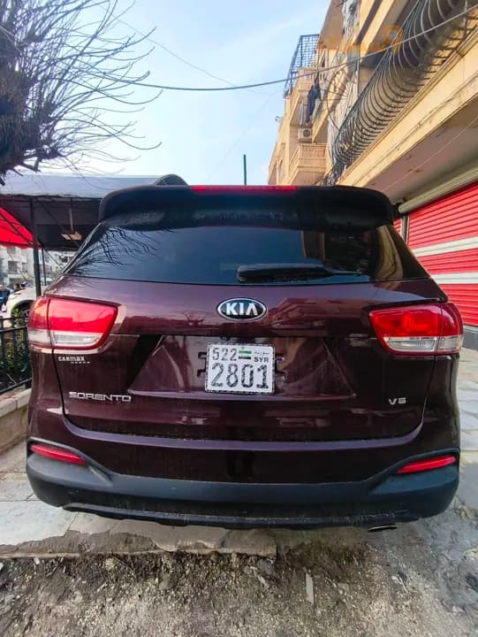 kia Sorento  - 4