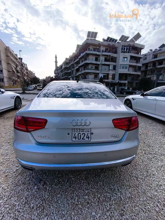 Audi A8 - 2