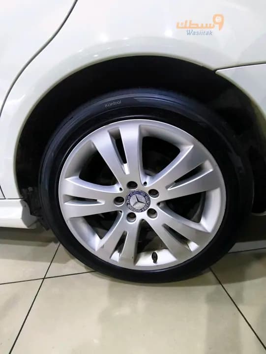 Mercedes C200 - 8
