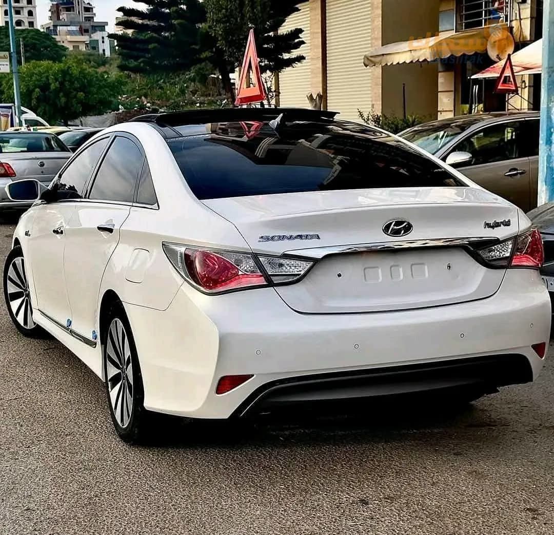 هيونداي سوناتا هايبرد (Hyundai Sonata Hybrid). - 3
