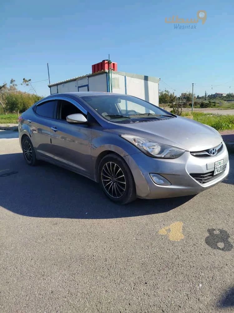 هيونداي افانتي 2010 - 1