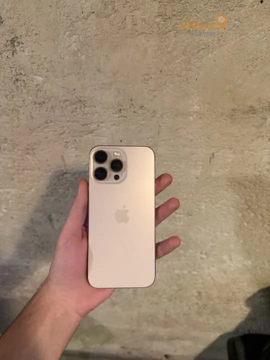 iPhone 16 pro max - 4