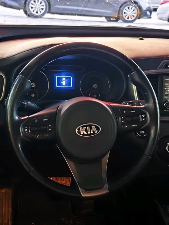 kia Sorento  - 1