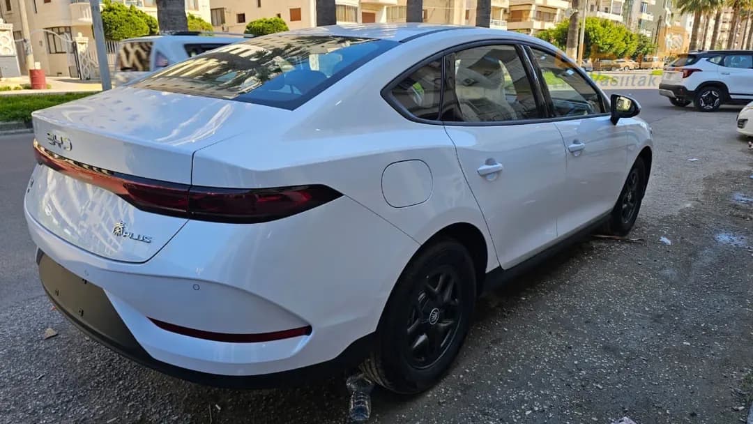 byd plus - 2