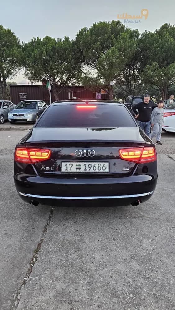 اودي A8 - 1