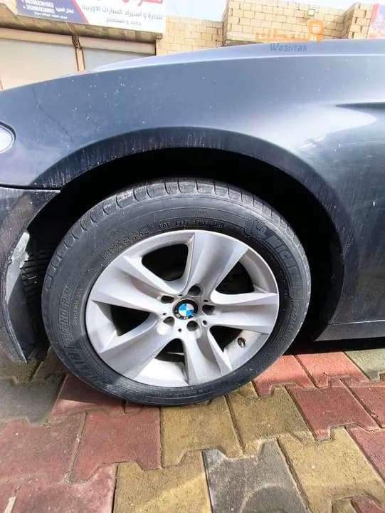 bmw 528 - 6