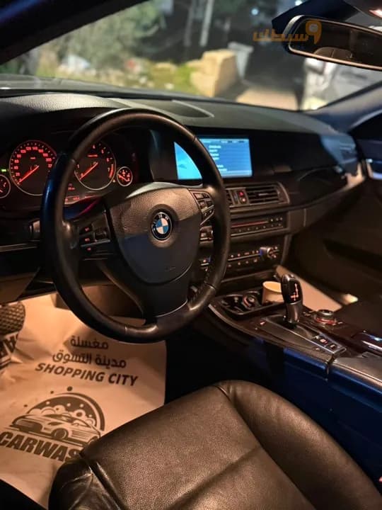 BMW 528i 2011 - 4