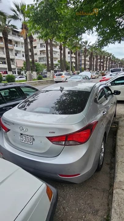 هيونداي الينترا - 1