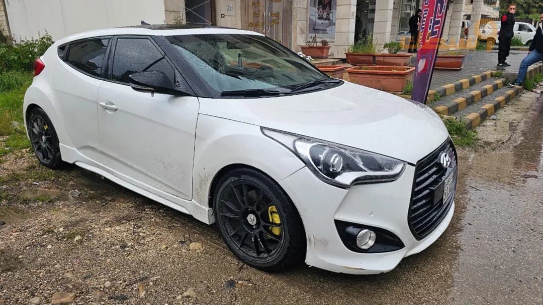 هيونداي فوليستر - 1