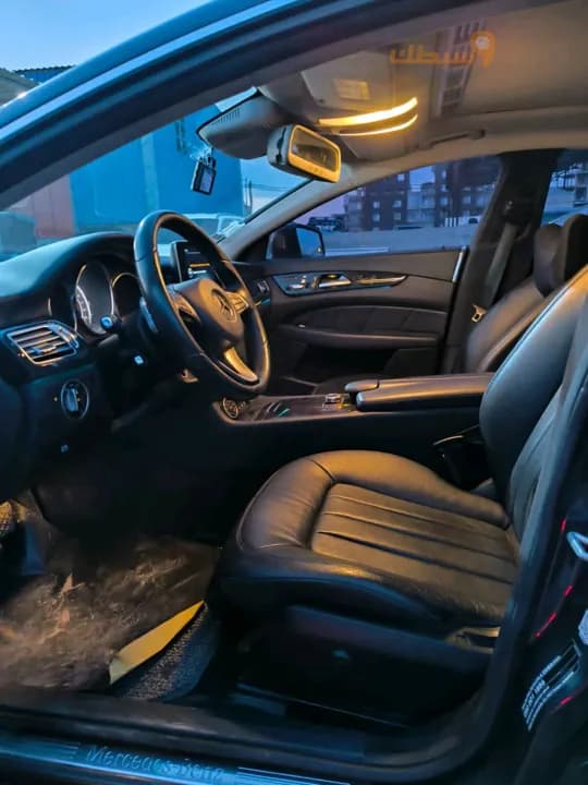 Mercedes 360 D - 9