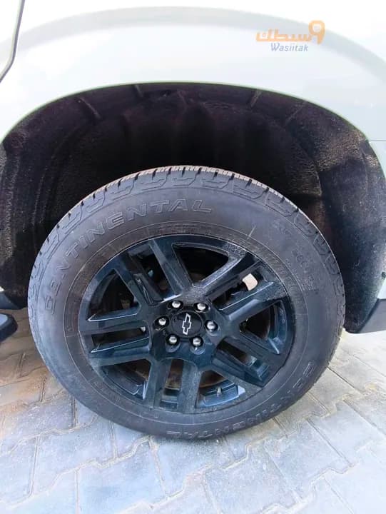 Chevrolet Tahoe - 4