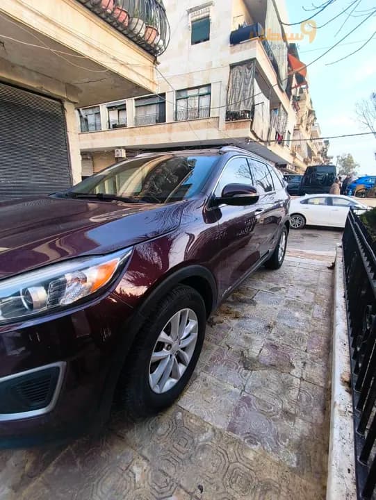 kia Sorento  - 3