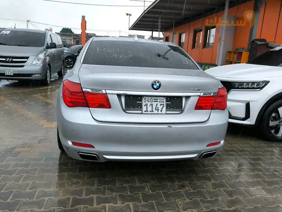 BMW 740Li - 3