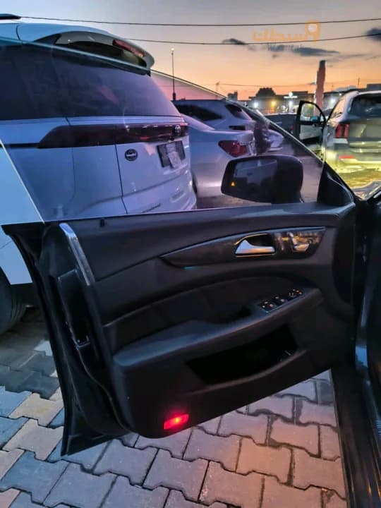 Mercedes 360 D - 8