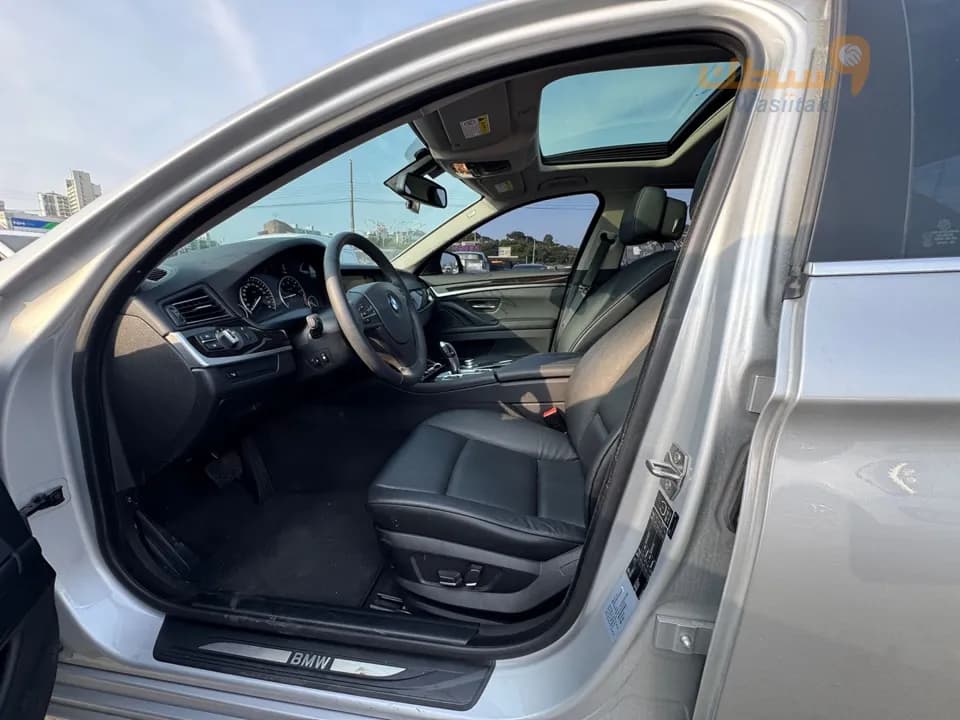 BMW 528i 2013 - 1