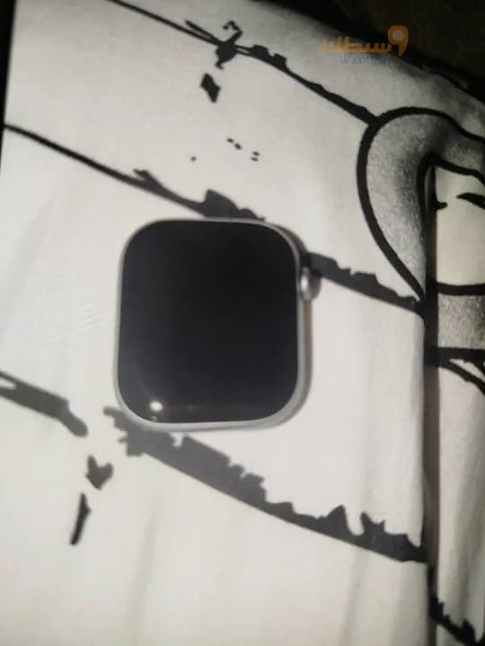 بيع ساعة جديدة بكرتونتها مو مستعملة نهائي - 2
