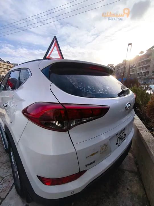 Hyundai Tuceon - 1