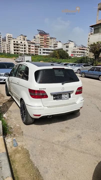 مرسيدس b200  - 1