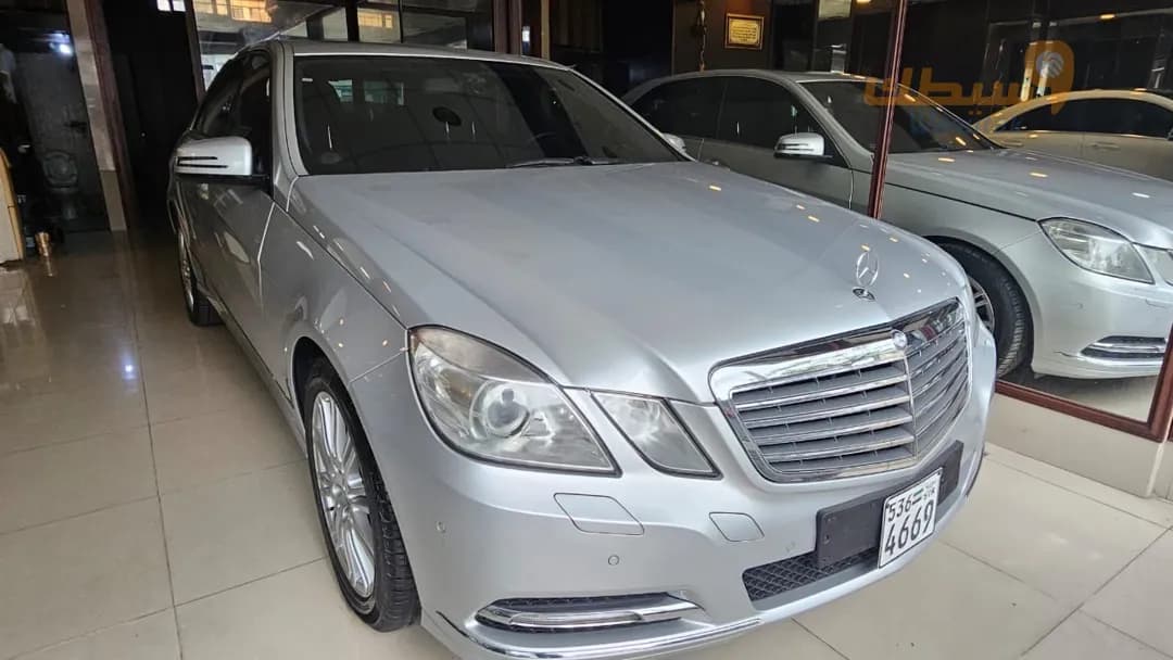 مرسيدس e300