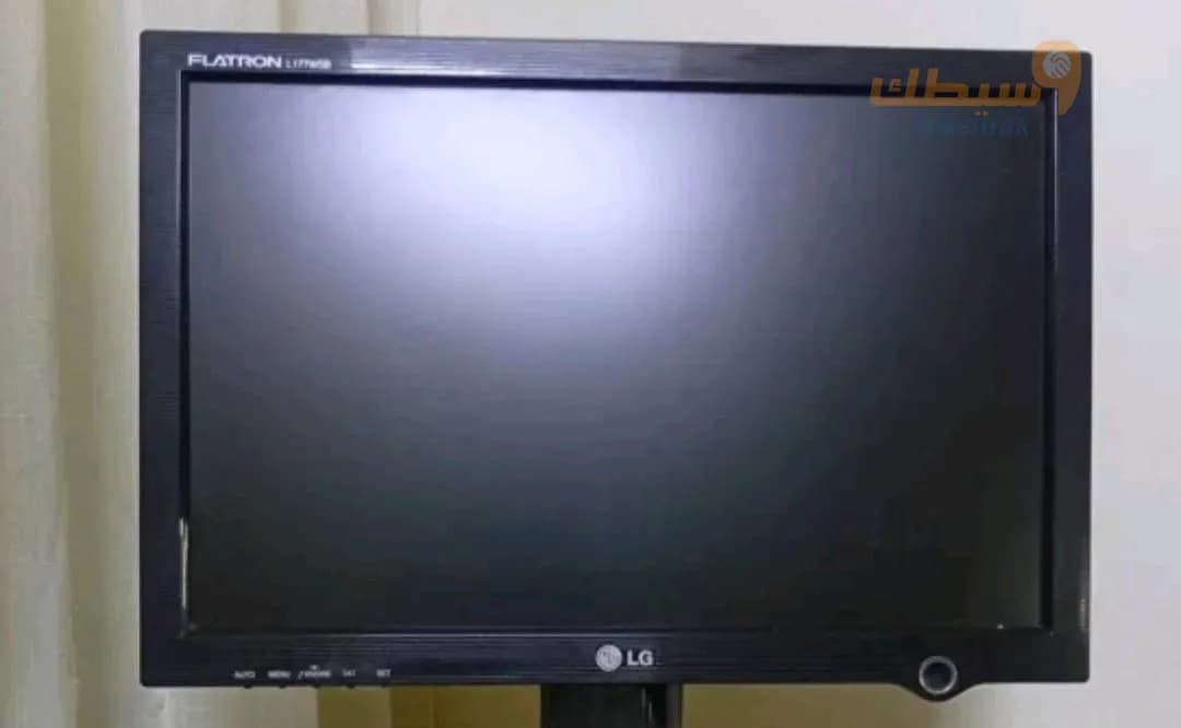 شاشة كومبيوتر LG