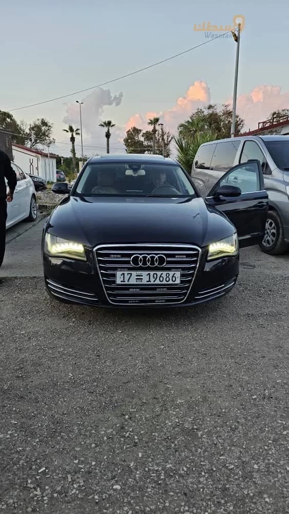 اودي A8