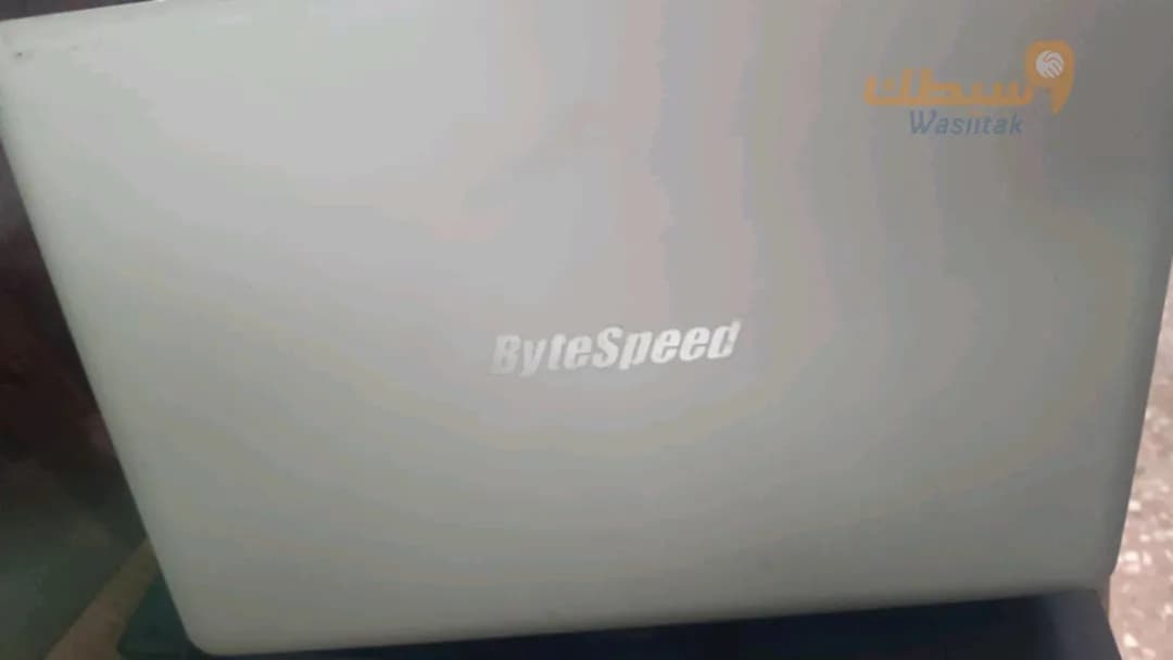 لابتوب للبيع 