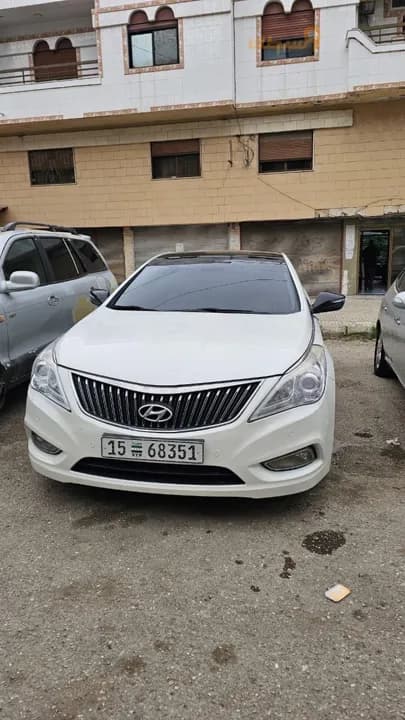 هيونداي ازيرا