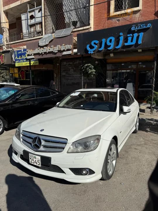 مرسيدس c200 بنزين 