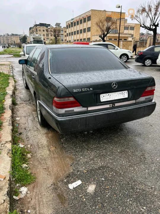 مرسيدس شبح 320