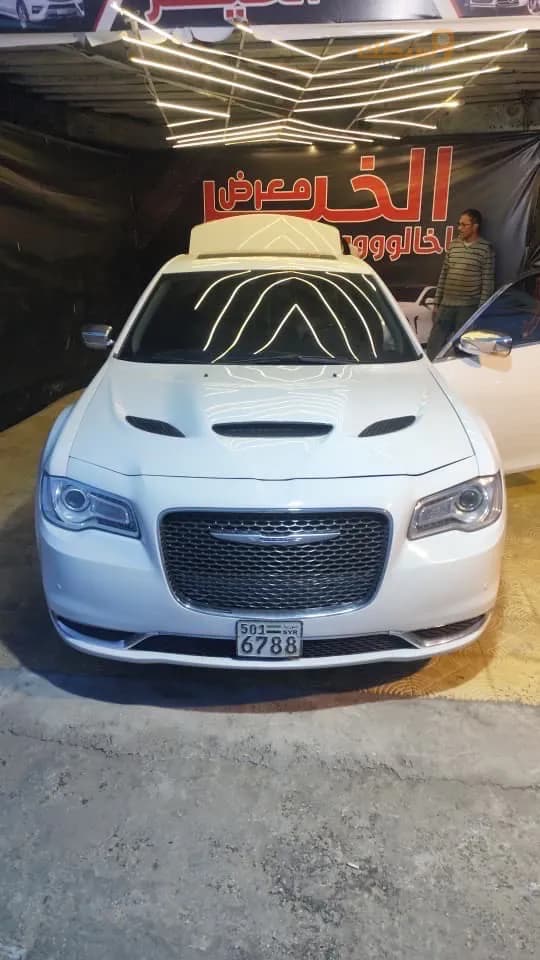 كرايسلر 300